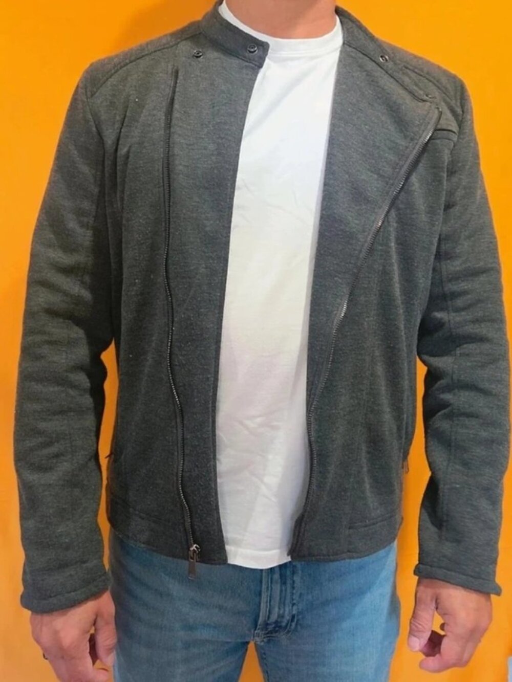 Men’s Charcoal Gray Lightweight Zip-Up Jacket